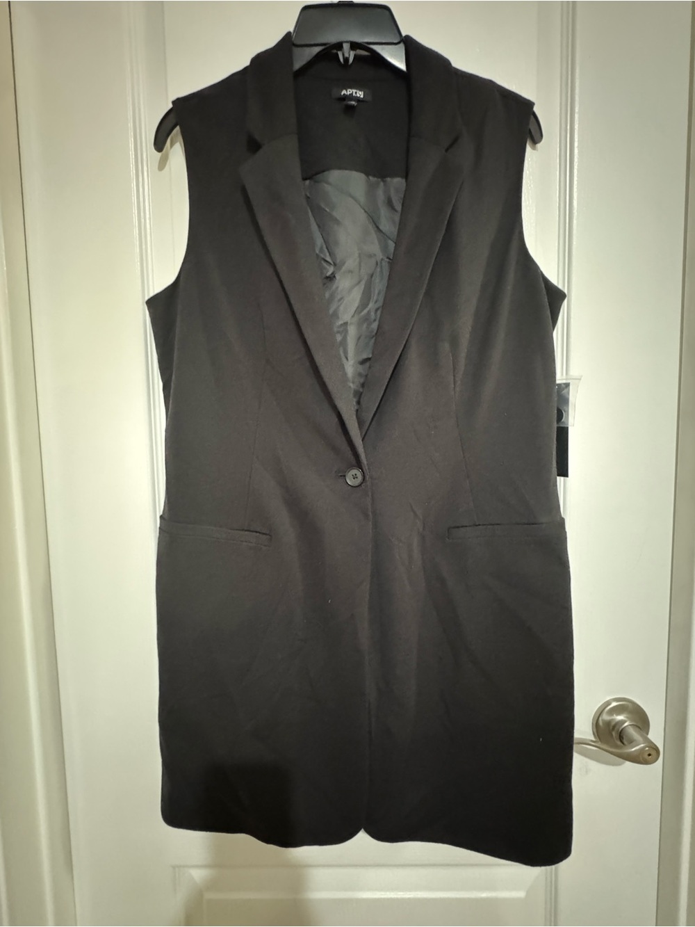 Apt. 9 Black Tailored Sleeveless Blazer Vest NWT